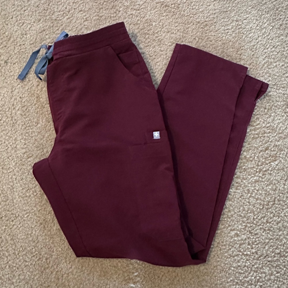 Figs Yola Burgundy Scrub Pant
